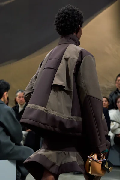 Look 129